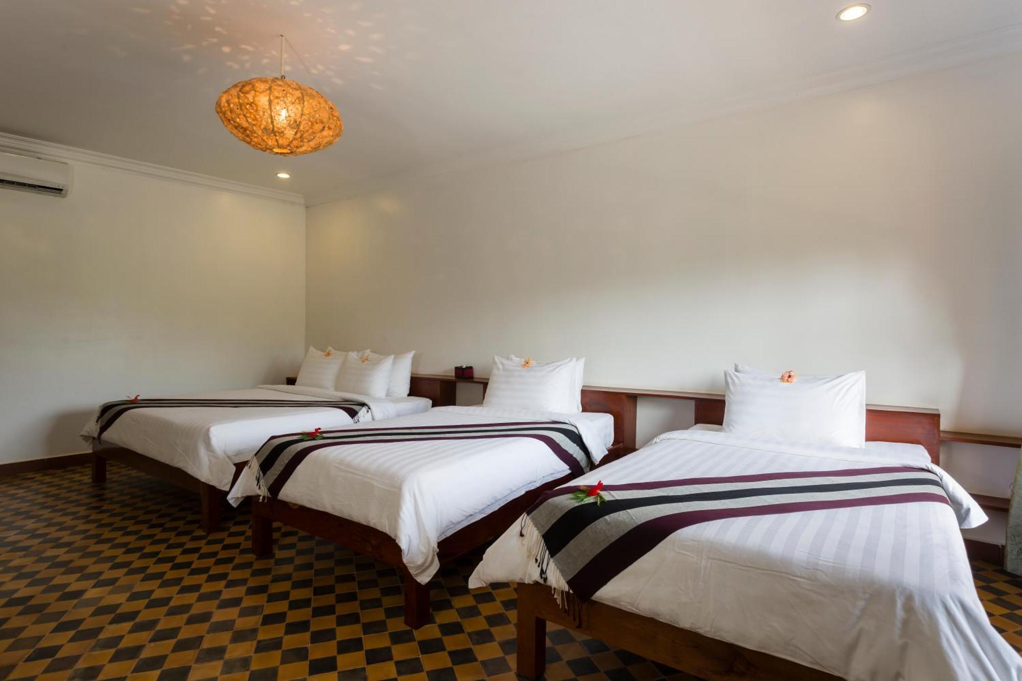 Le Jardin D'Angkor Hotel & Resort Сиемрип Номер фото